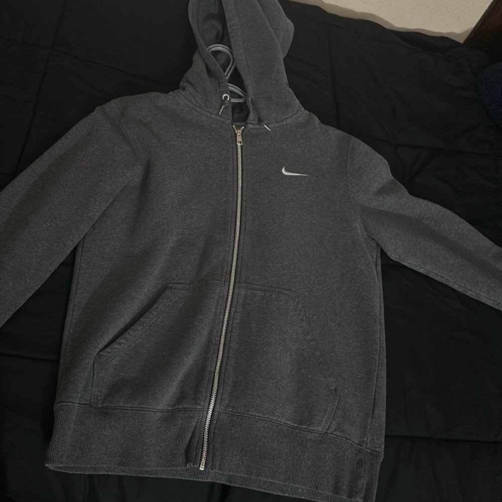 Nike Solo Swoosh Fleece Grey zip up jacket